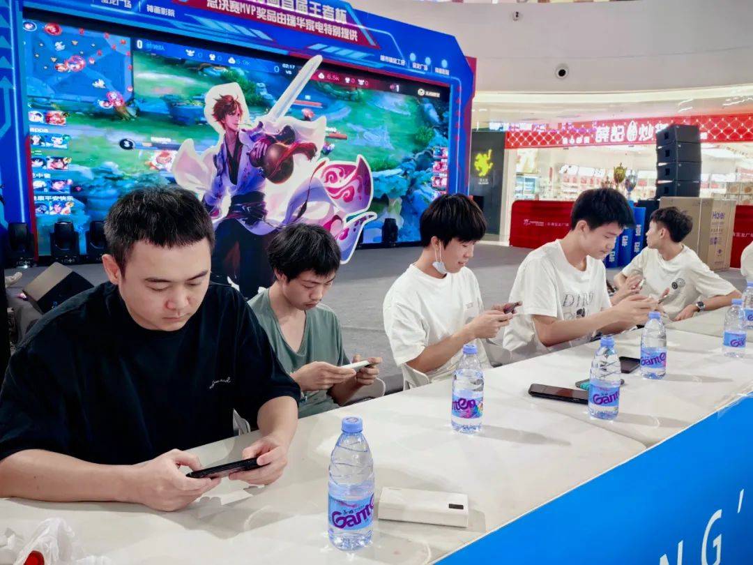 再创队史新纪录，EDG晋级2025全球总决赛决赛！